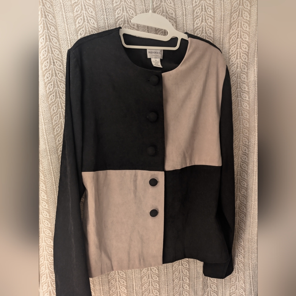 Vintage Fashion Bug Stretch Black and Tan Women's Cardigan Sweater